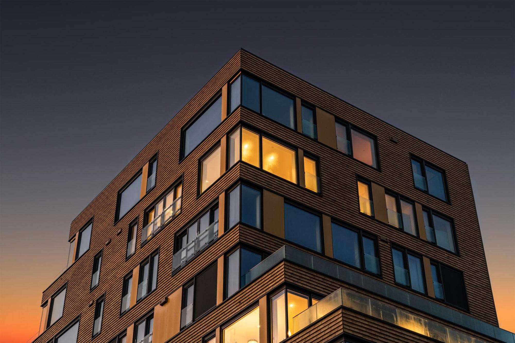 Luxury Apartment Downtown Tromso With 2 Bedrooms And 2 Bathrooms And Parking Luaran gambar