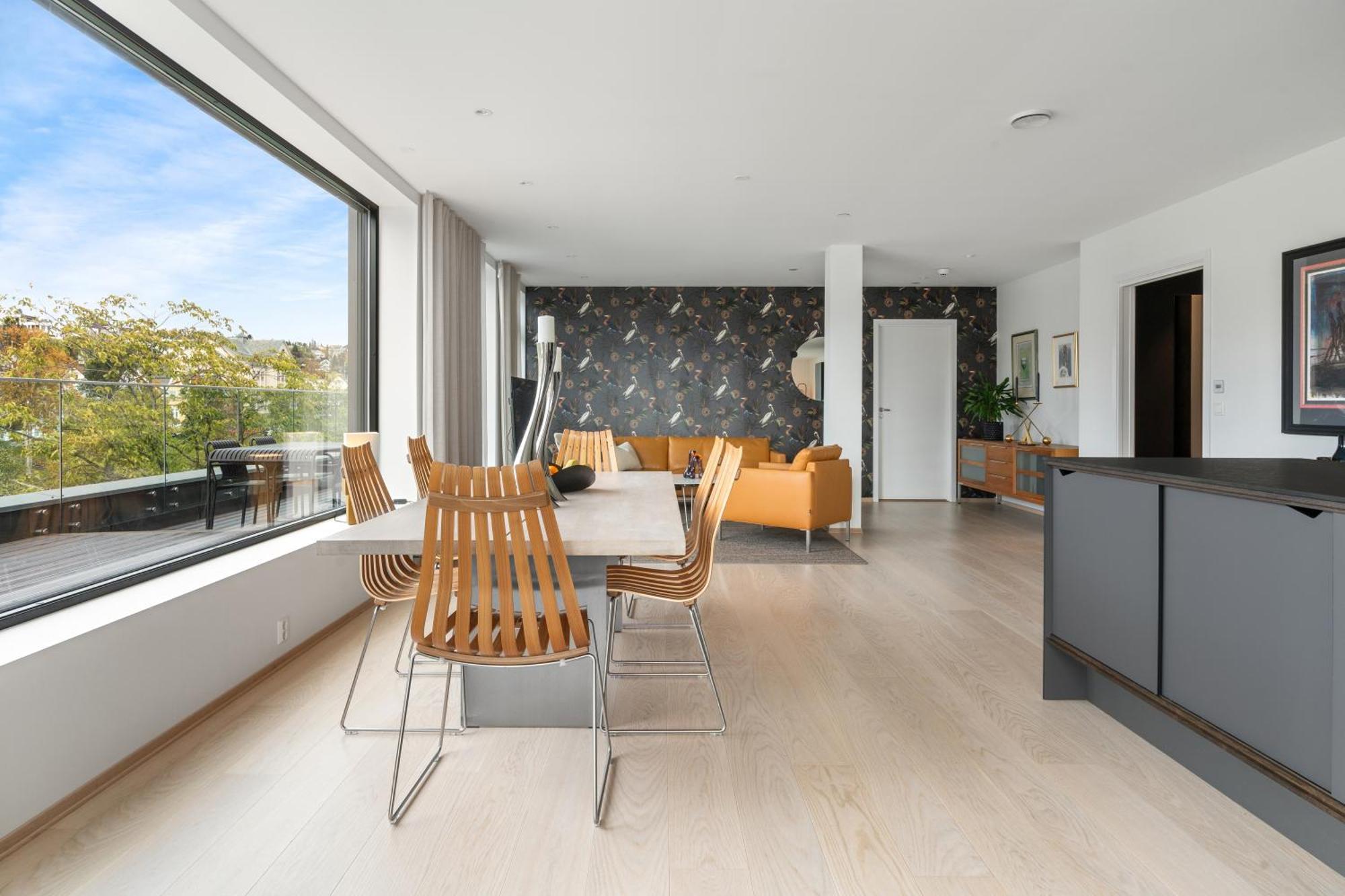 Luxury Apartment Downtown Tromso With 2 Bedrooms And 2 Bathrooms And Parking Luaran gambar