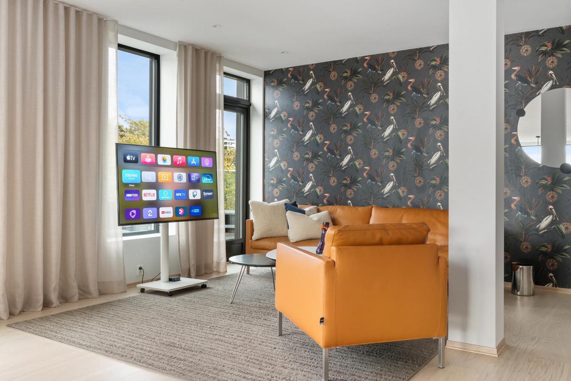 Luxury Apartment Downtown Tromso With 2 Bedrooms And 2 Bathrooms And Parking Luaran gambar